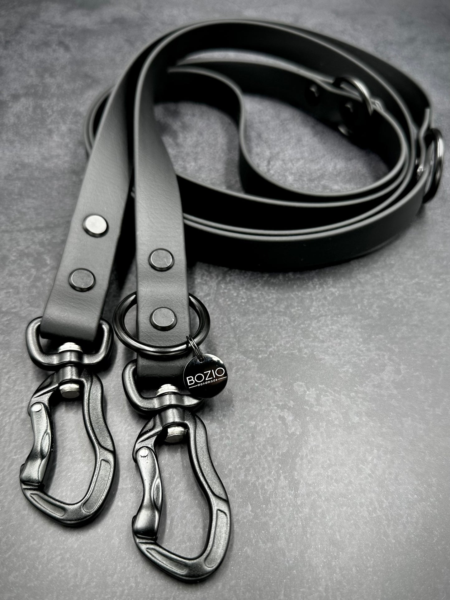 biothane leine hund schwarz aluminium karabiner sicherheitskarabiner karabiner schwarz sicherheit