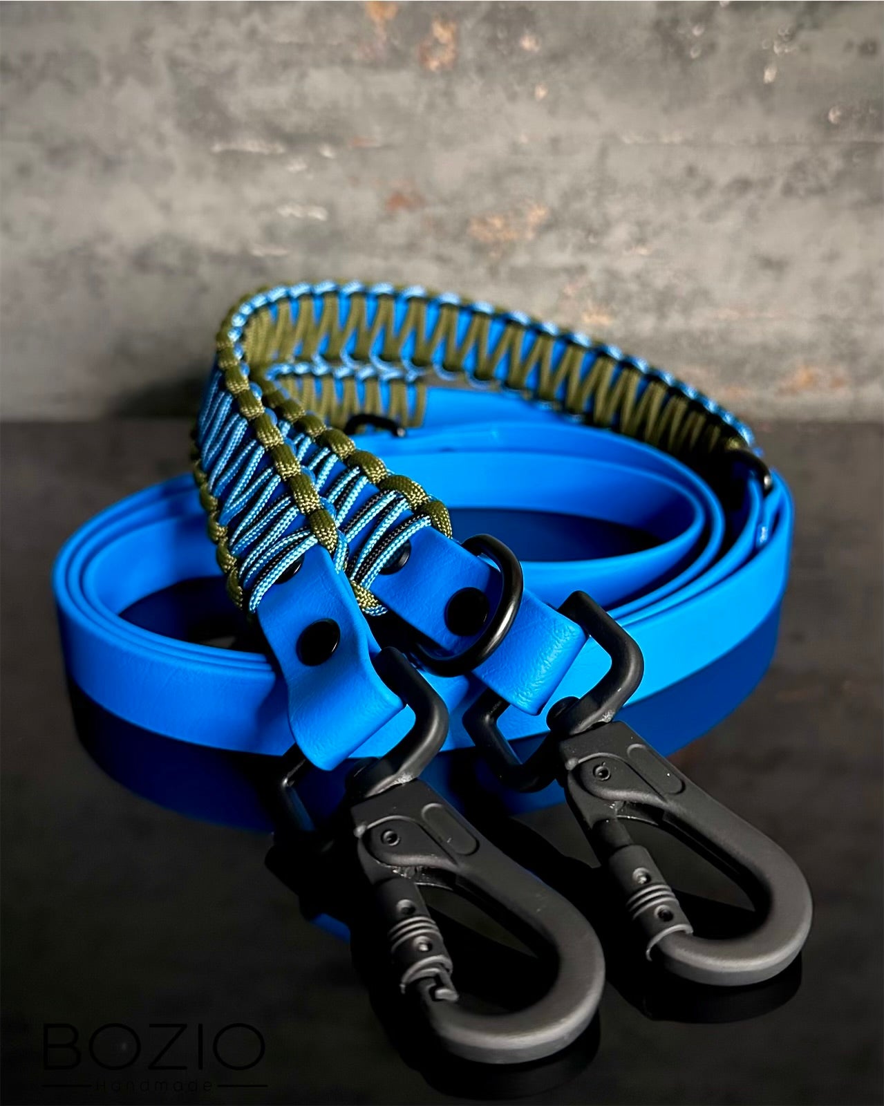 biothane x paracord leine hund oliv gruen army khaki schwarz blau baby blau pastel hell sicherheitskarabiner karabiner sicherheit