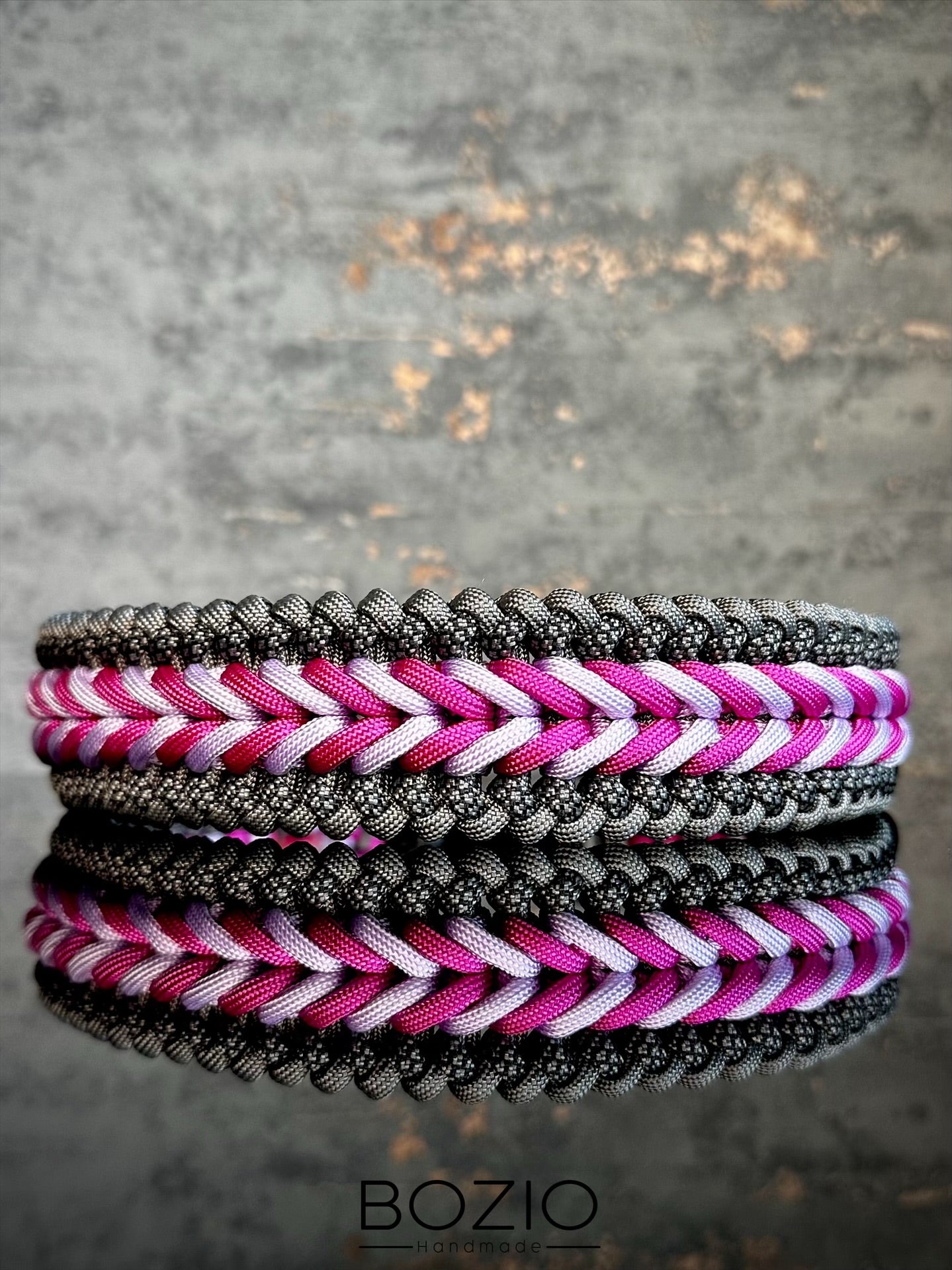 1. HAPPINESS Halsband