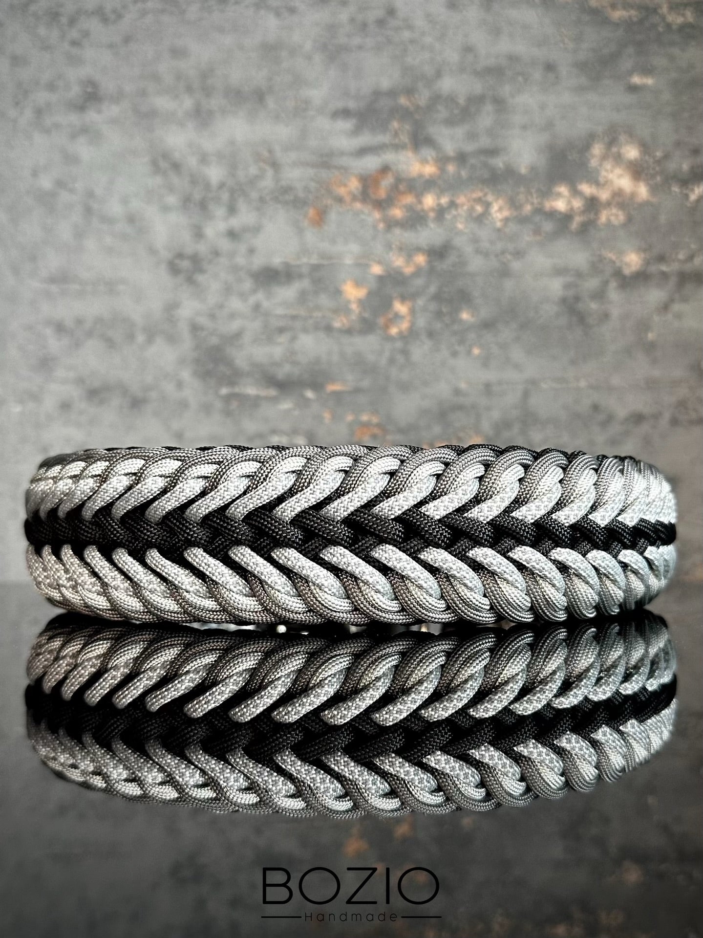 paracord halsband hund schwarz grau silber weiß