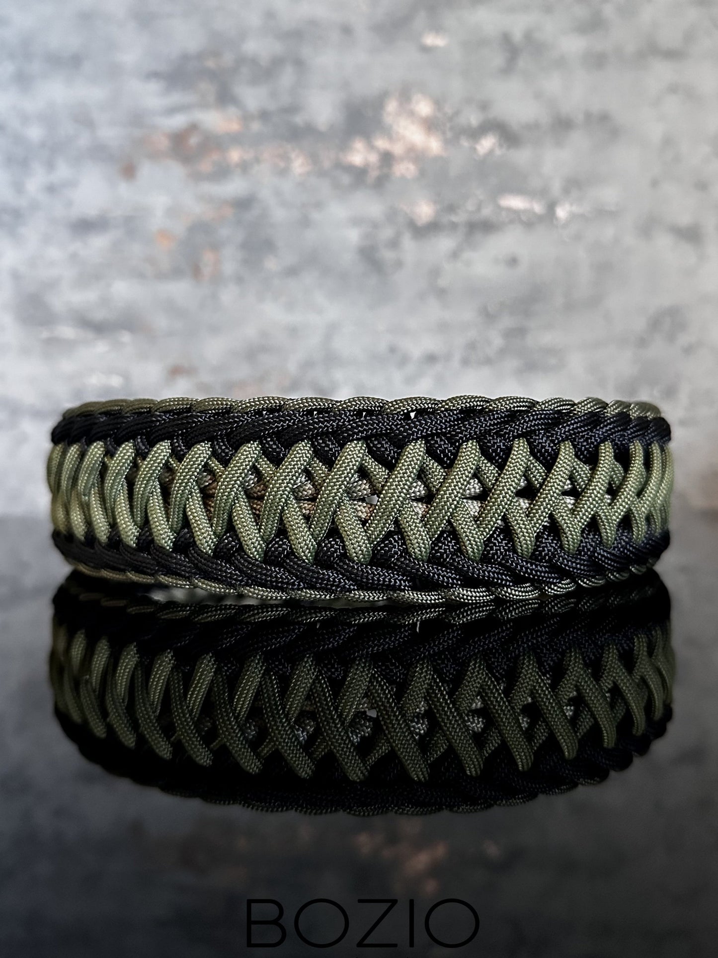 paracord halsband hund schwarz olive gruen khaki