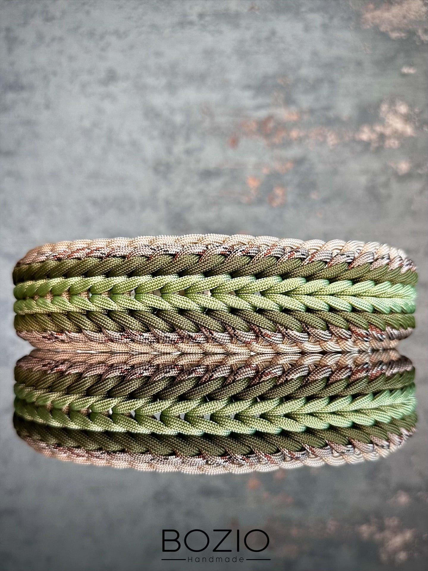 Paracord Halsband Oliv Grün Beige